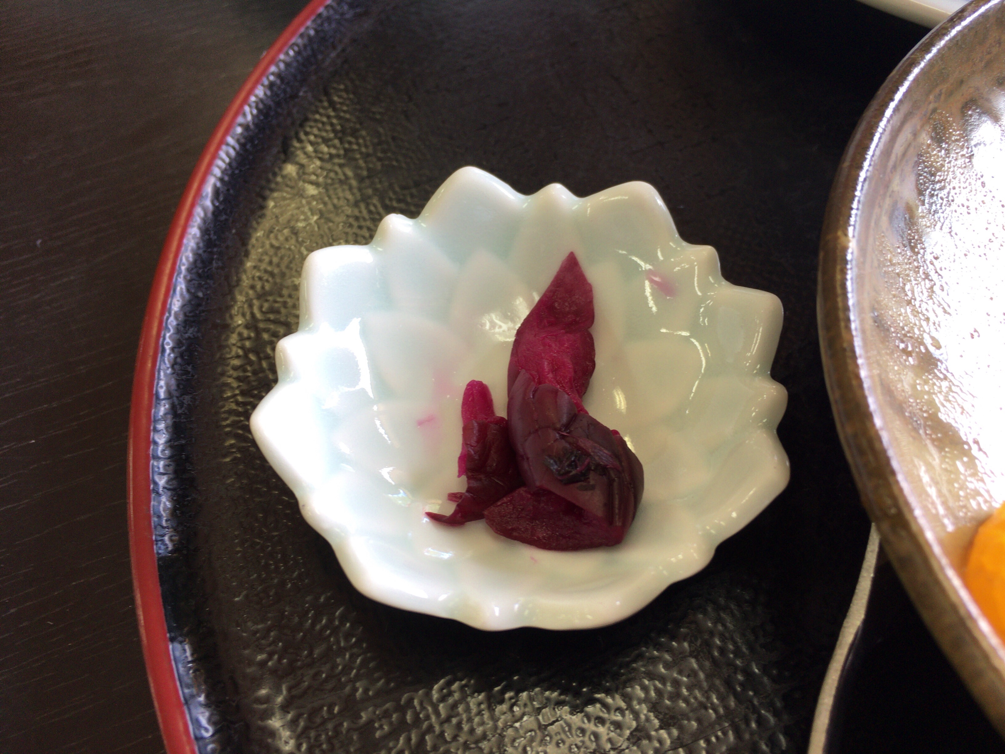 小田原城の城下にある甘味処「本丸茶屋」で食べたあんみつが最高でした | しのざっき